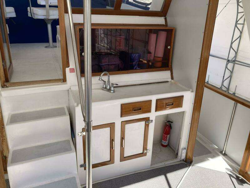 Honey Badger 36ft Heritage East Yacht For Sale