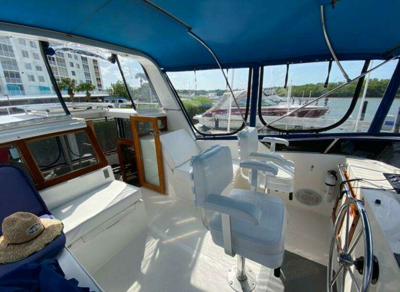 Honey Badger 36ft Heritage East Yacht For Sale