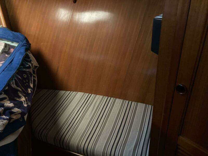 Honey Badger 36ft Heritage East Yacht For Sale