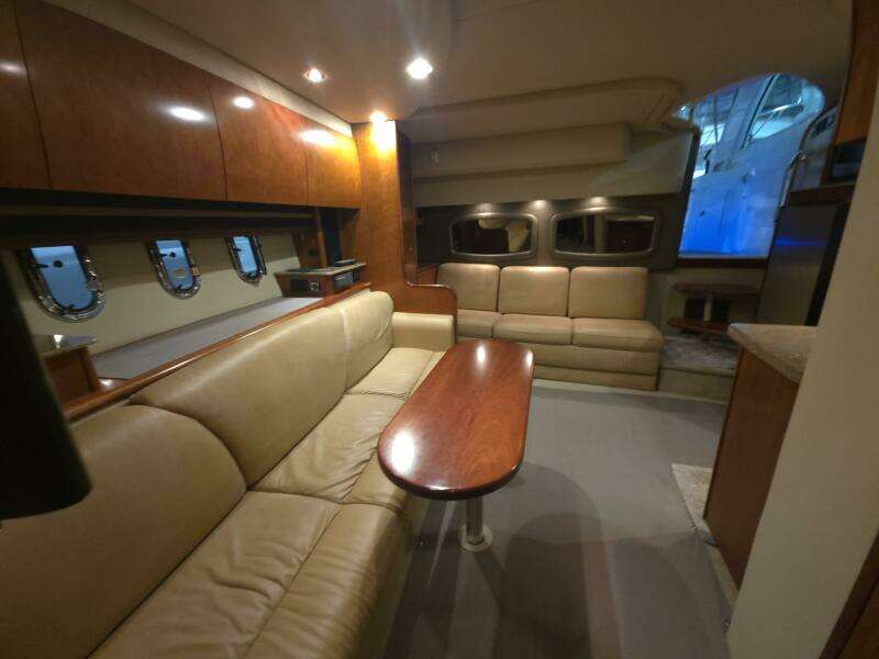 39ft Cruisers Yachts Yacht For Sale
