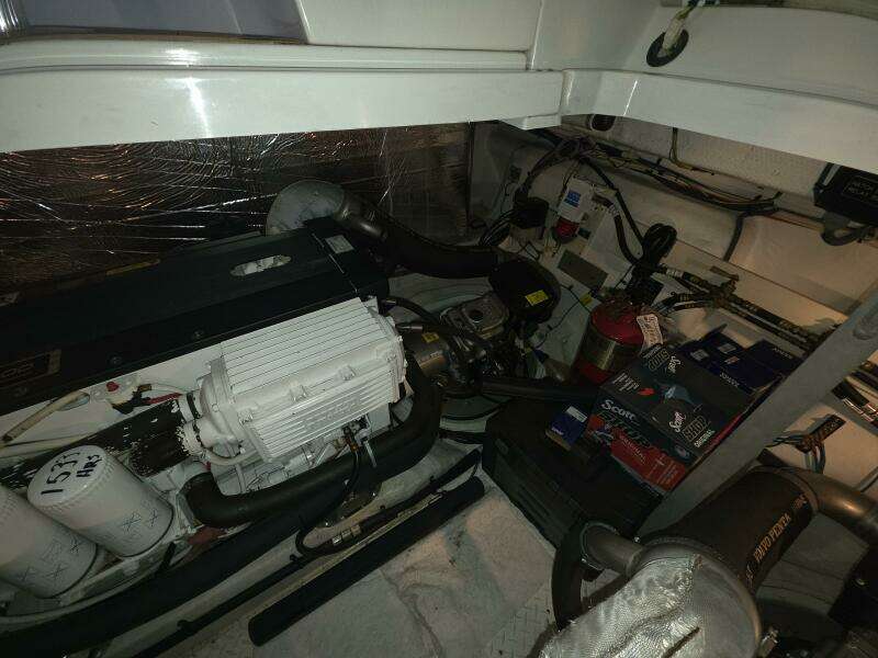 39ft Cruisers Yachts Yacht For Sale