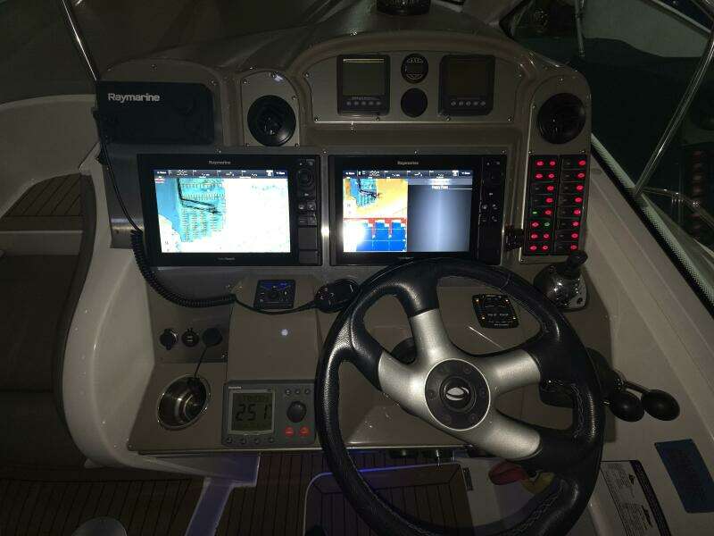 39ft Cruisers Yachts Yacht For Sale