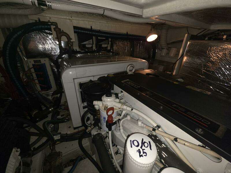 39ft Cruisers Yachts Yacht For Sale