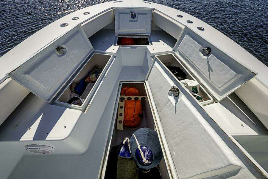 26ft Regulator Yacht For Sale