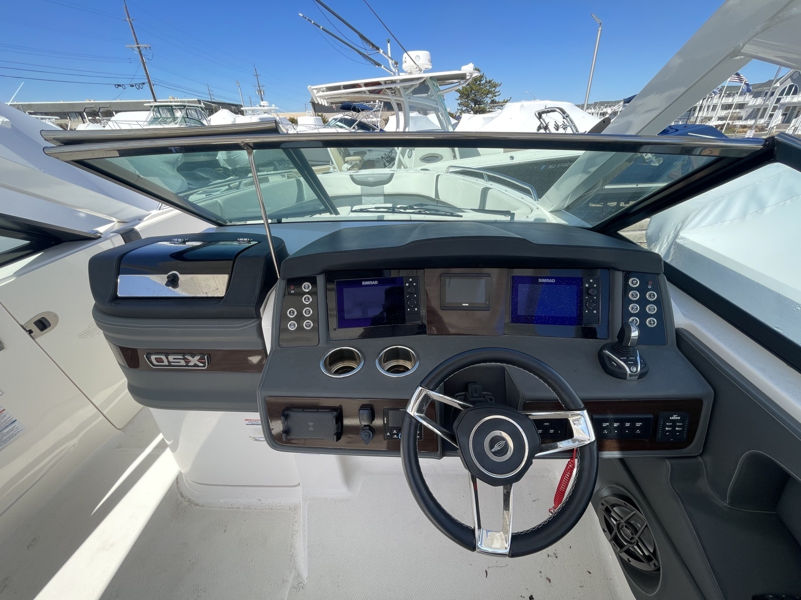 2023 Chaparral 280 OSX