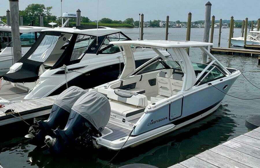 28ft Chaparral Yacht For Sale