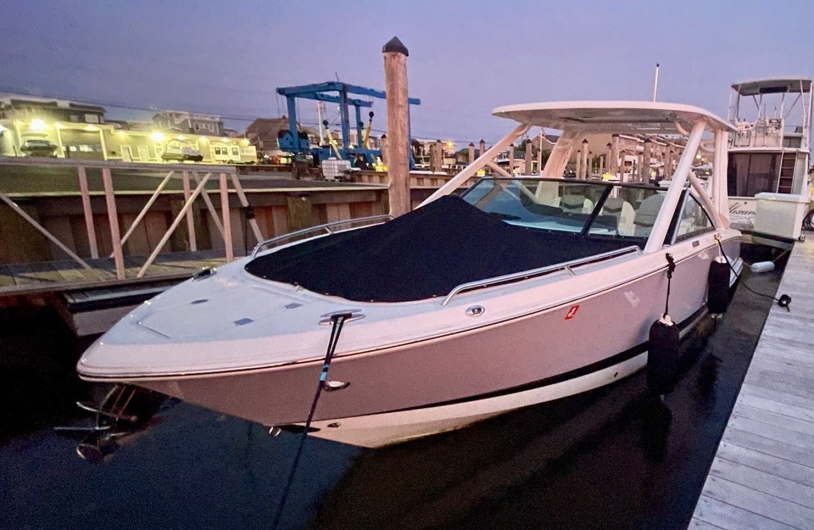 2023 Chaparral 280 OSX