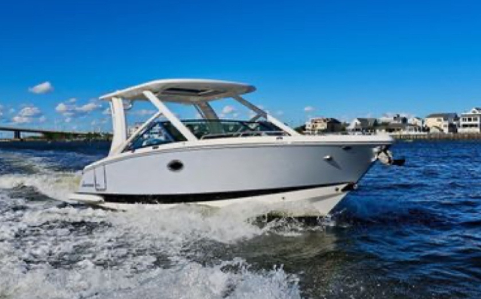 2023 Chaparral 280 OSX