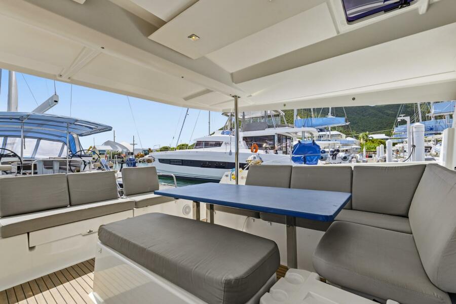 42' 2020 Fountaine Pajot Astrea 42