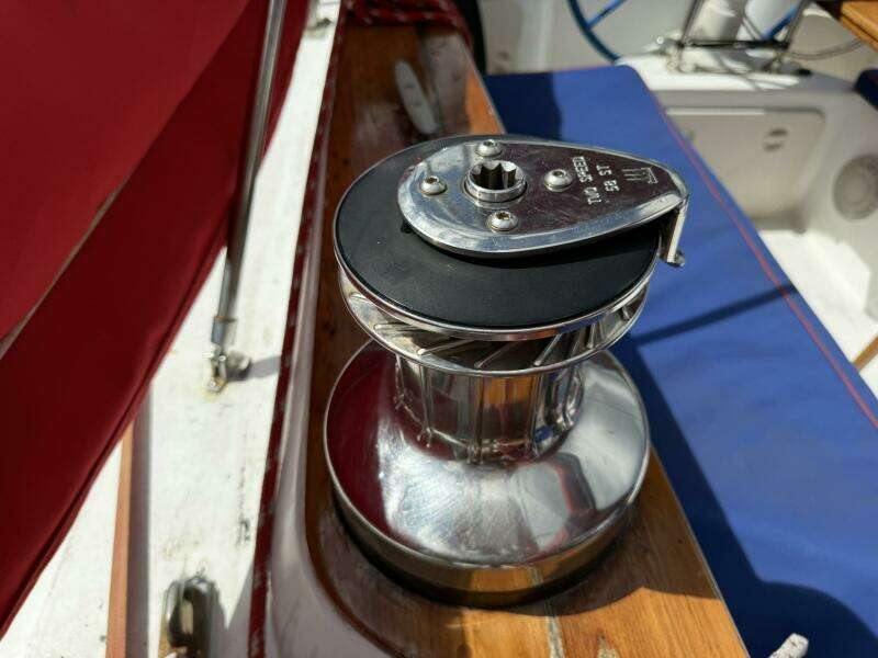 Redshift 41ft Capital Yacht For Sale