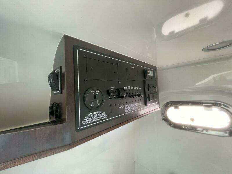 Equanimity 32ft Pursuit Yacht For Sale