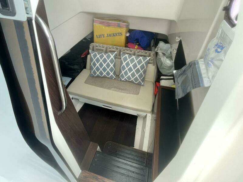 Equanimity 32ft Pursuit Yacht For Sale