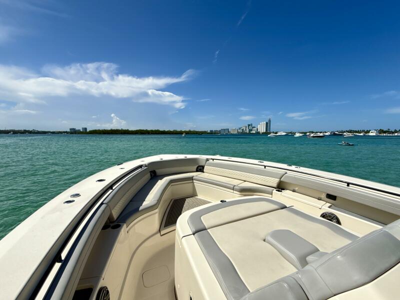 42' 2021 Scout 425 LXF