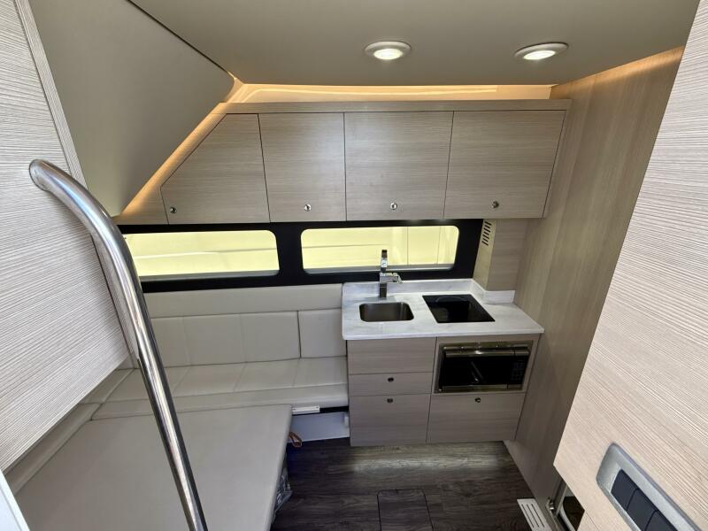 42' 2021 Scout 425 LXF