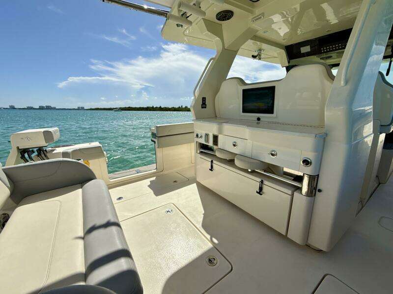 42ft Scout Yacht For Sale