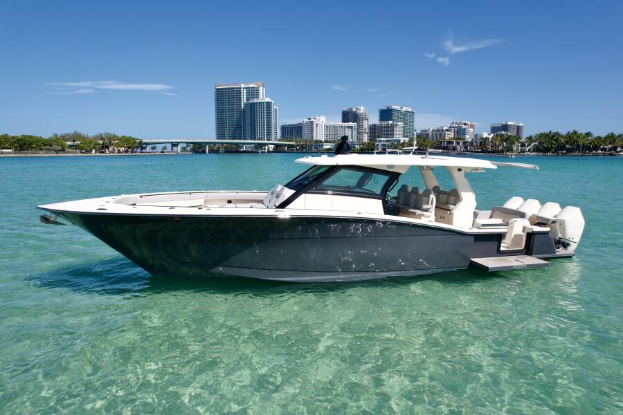 42' 2021 Scout 425 LXF