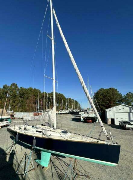 Tradition 32ft J Boats Yacht For Sale