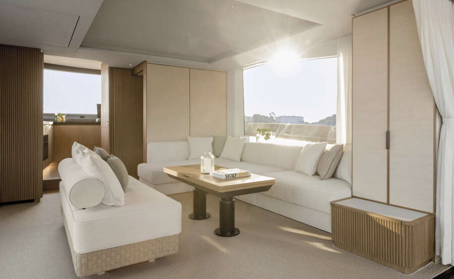 71ft Azimut Yacht For Sale