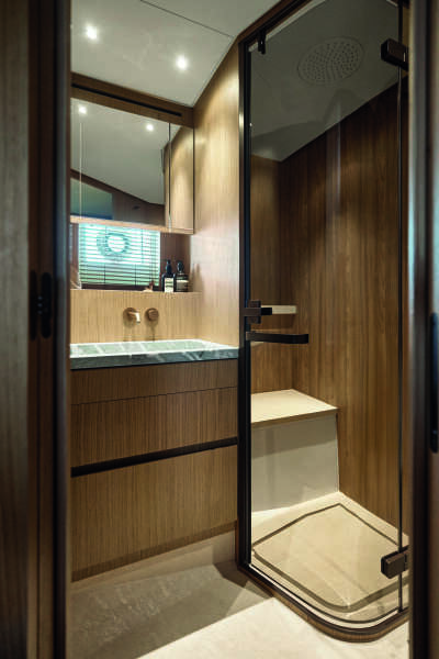 71ft Azimut Yacht For Sale