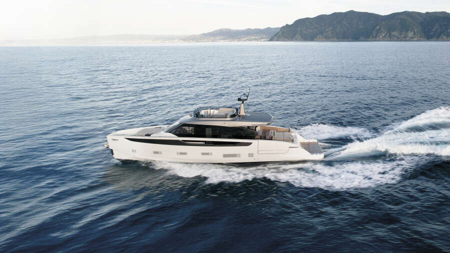 71ft Azimut Yacht For Sale