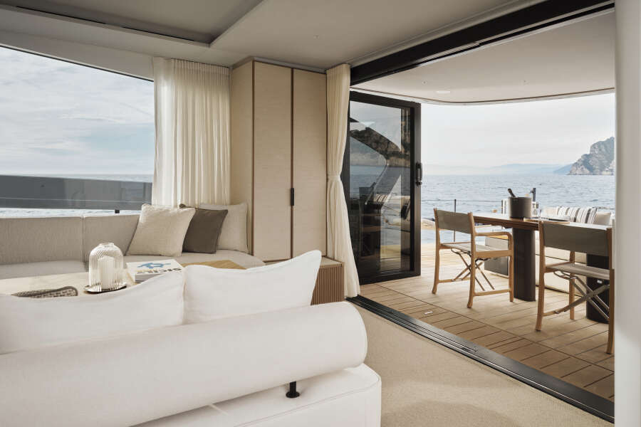 71ft Azimut Yacht For Sale