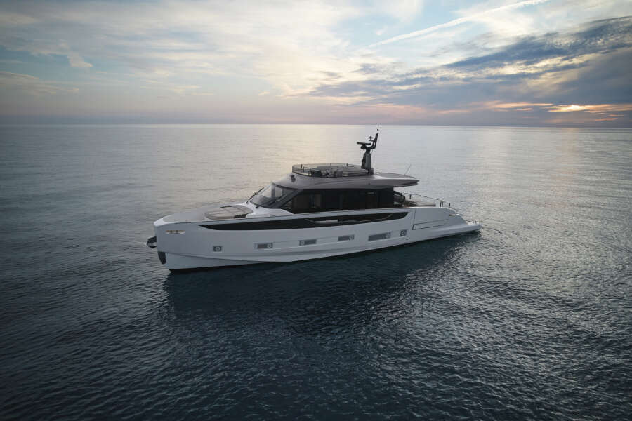 71ft Azimut Yacht For Sale