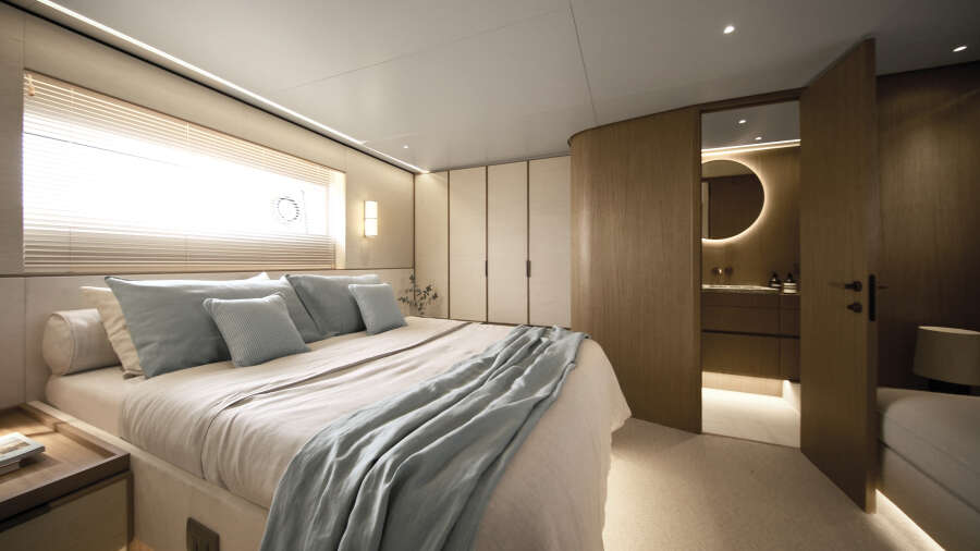 71ft Azimut Yacht For Sale