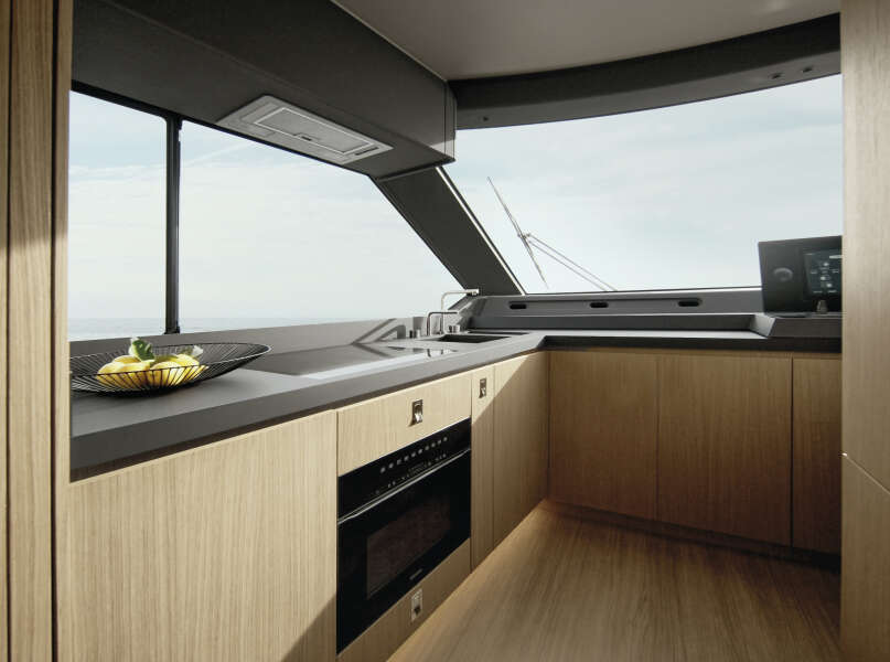 71ft Azimut Yacht For Sale