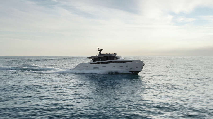 71ft Azimut Yacht For Sale