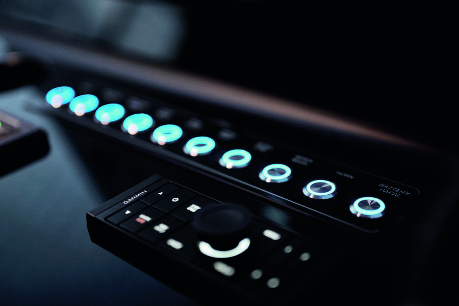 71ft Azimut Yacht For Sale