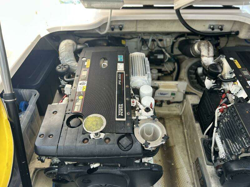 35ft Tiara Yachts Yacht For Sale