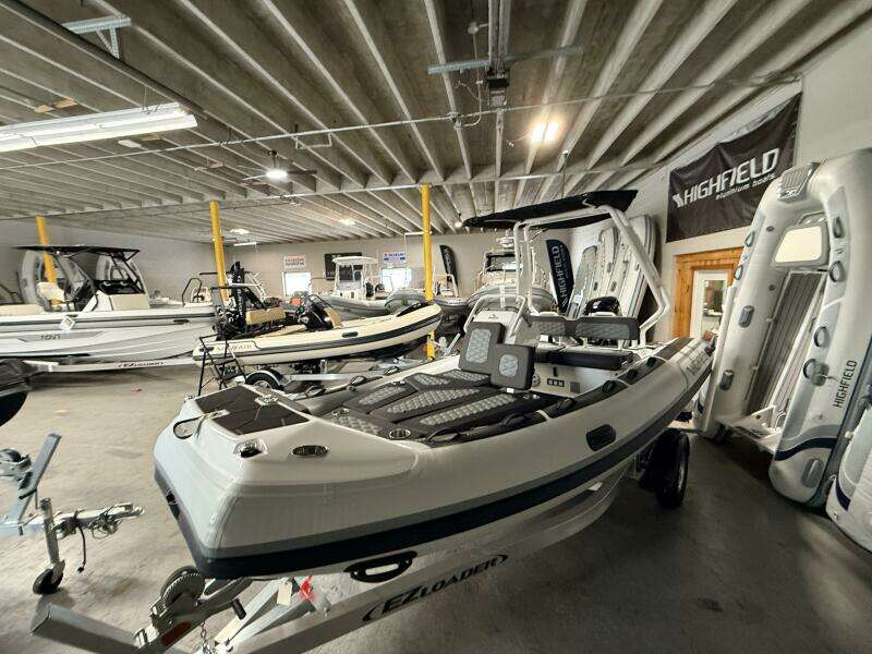 17ft Highfield Yacht For Sale