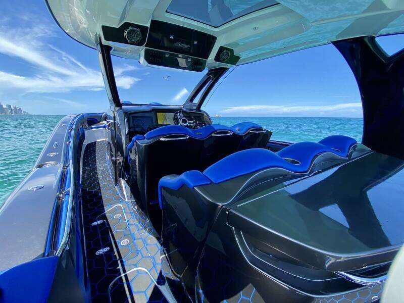 TOBITO I 42ft MTI Yacht For Sale