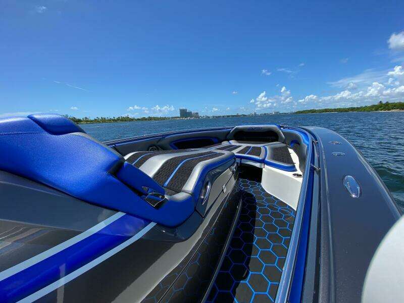 TOBITO I 42ft MTI Yacht For Sale