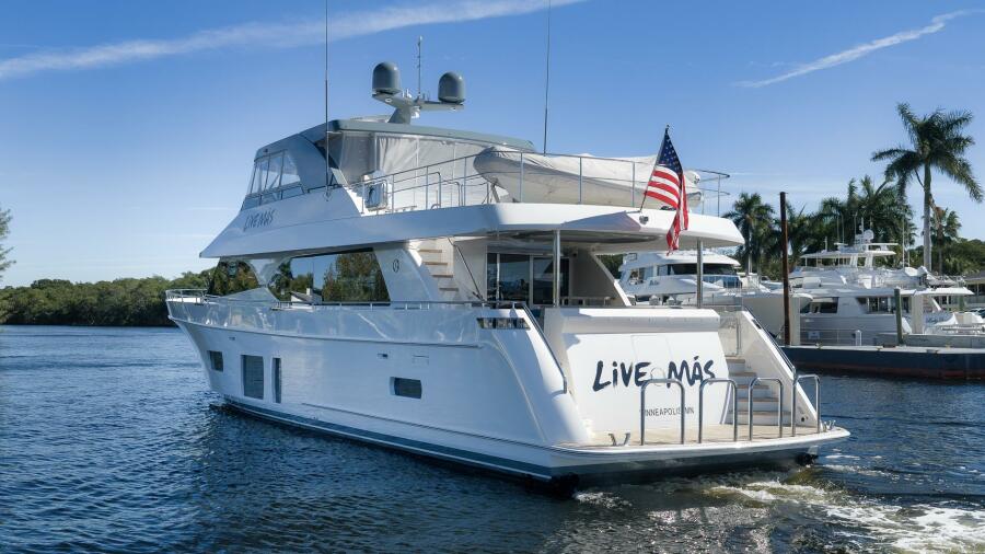 85' 2017 Ocean Alexander 85