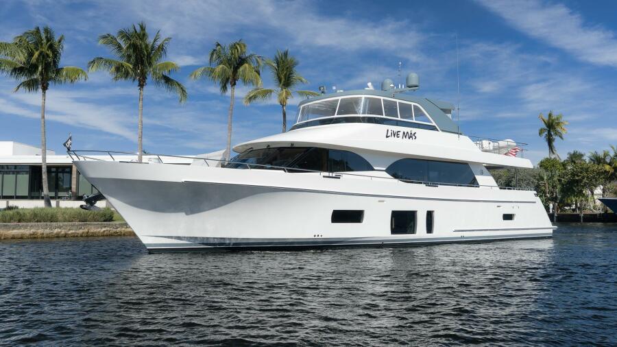85' 2017 Ocean Alexander 85