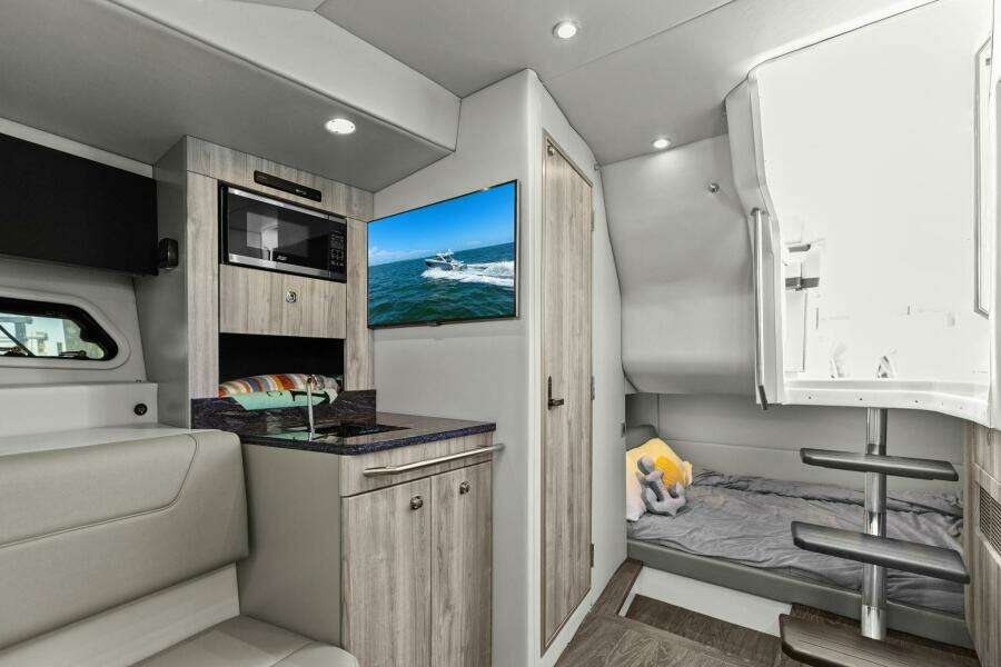 38ft Formula Yacht For Sale