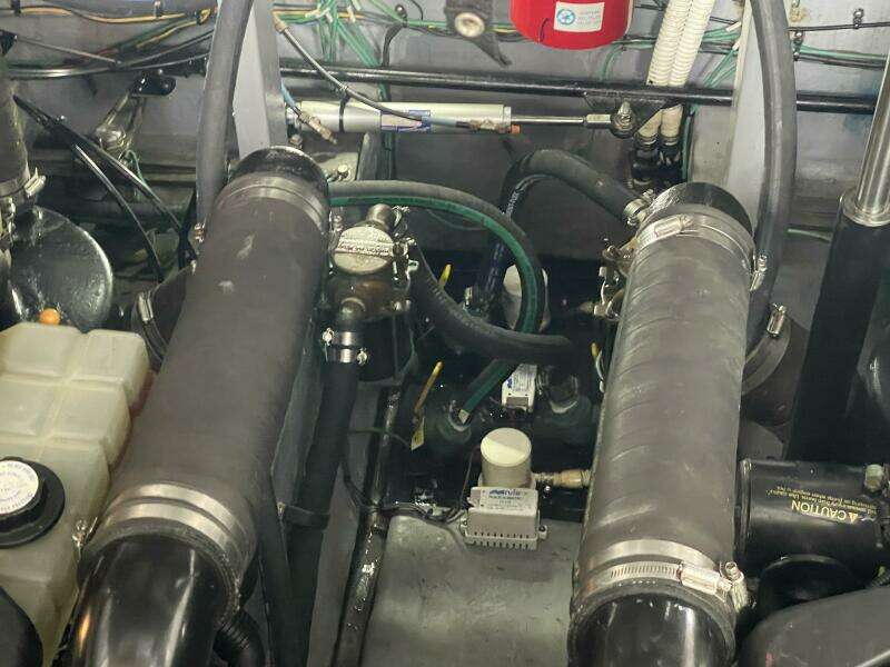 38ft Sea Ray Yacht For Sale