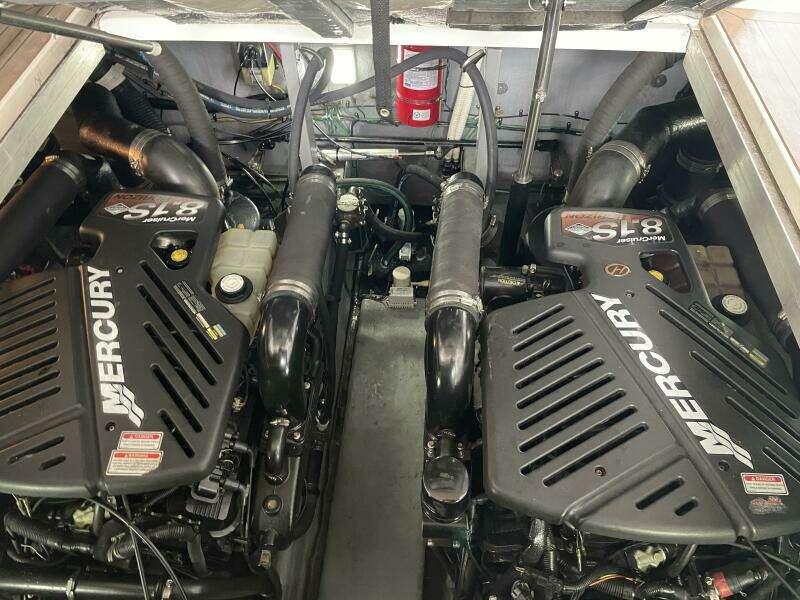 38ft Sea Ray Yacht For Sale