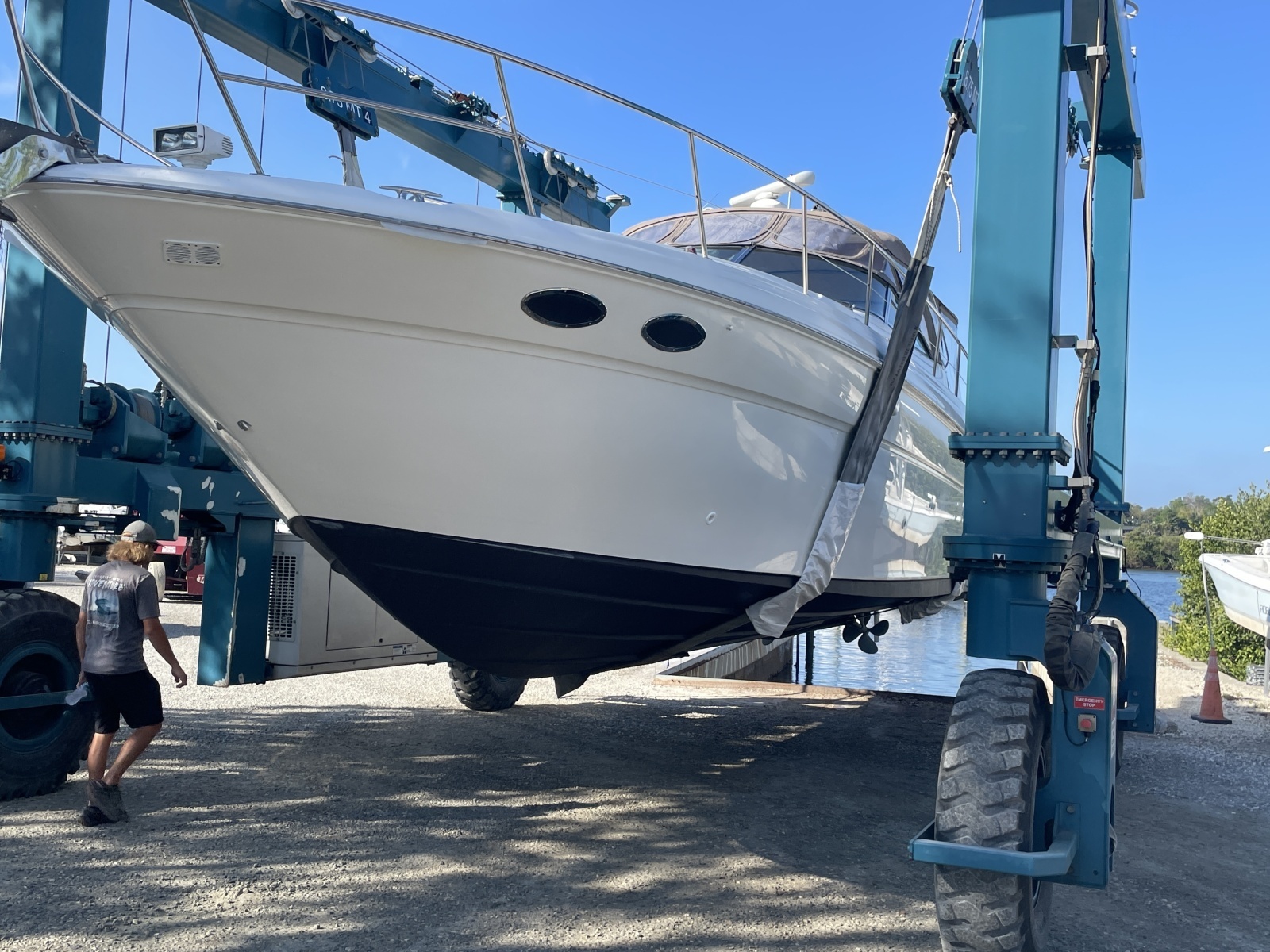 2001 Sea Ray 380 Sundancer