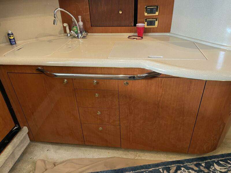 38ft Sea Ray Yacht For Sale