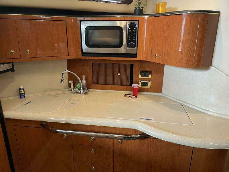 38ft Sea Ray Yacht For Sale