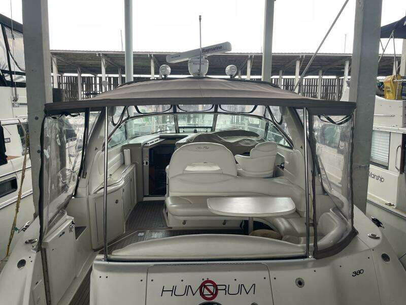 38ft Sea Ray Yacht For Sale