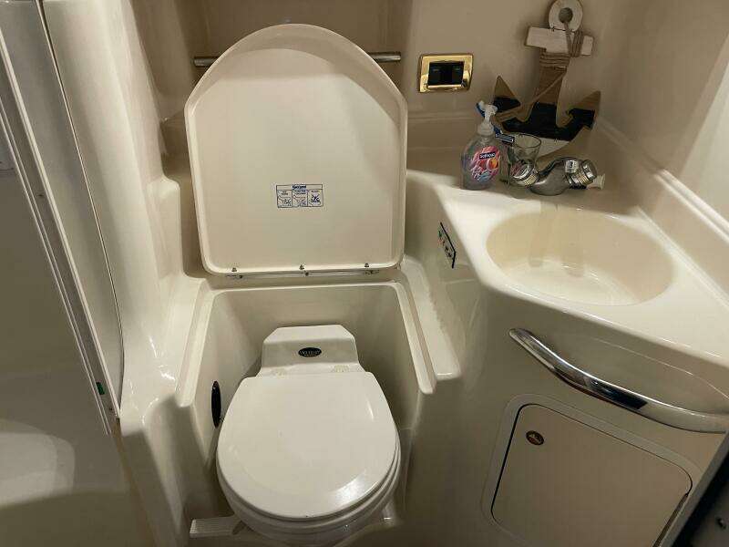 38ft Sea Ray Yacht For Sale