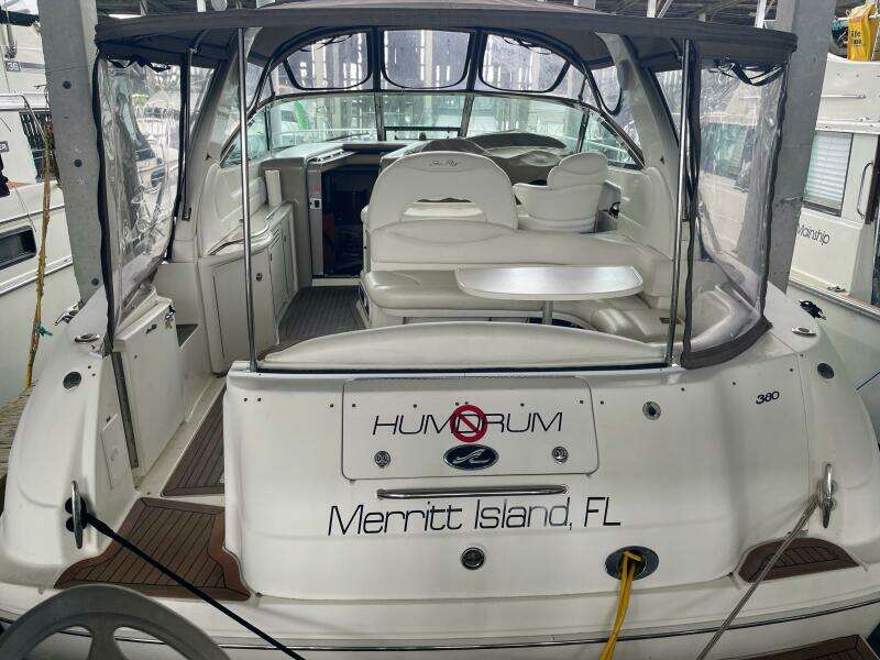 38ft Sea Ray Yacht For Sale