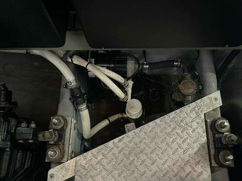 38ft Sea Ray Yacht For Sale