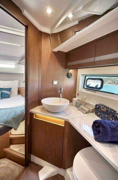 On Order 42ft Beneteau Yacht For Sale