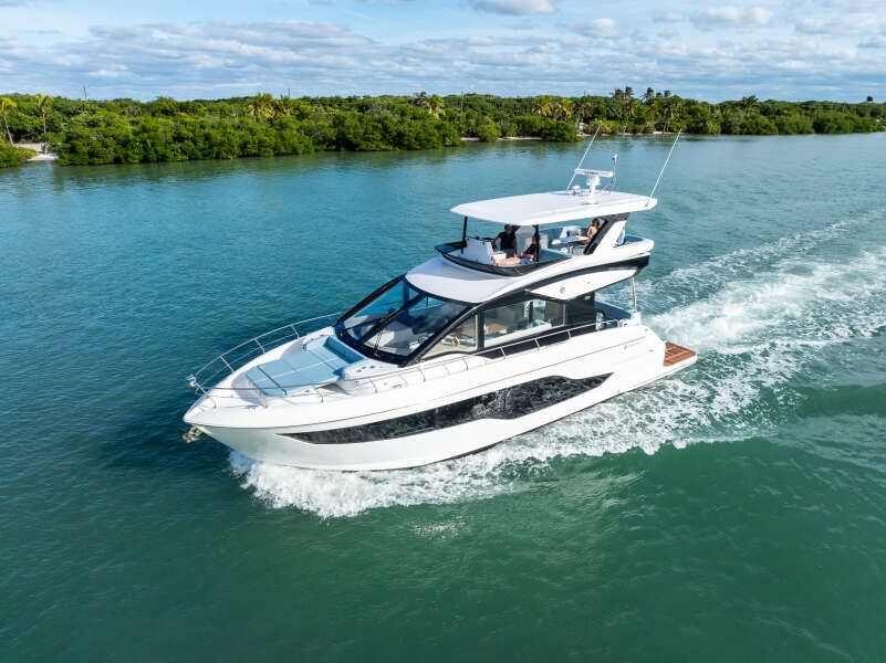 50ft Cruisers Yachts Yacht For Sale