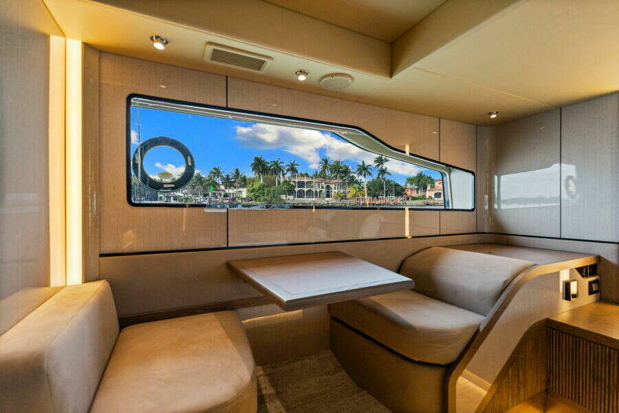 57ft Cruisers Yachts Yacht For Sale