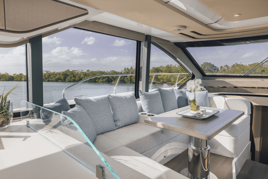 57ft Cruisers Yachts Yacht For Sale